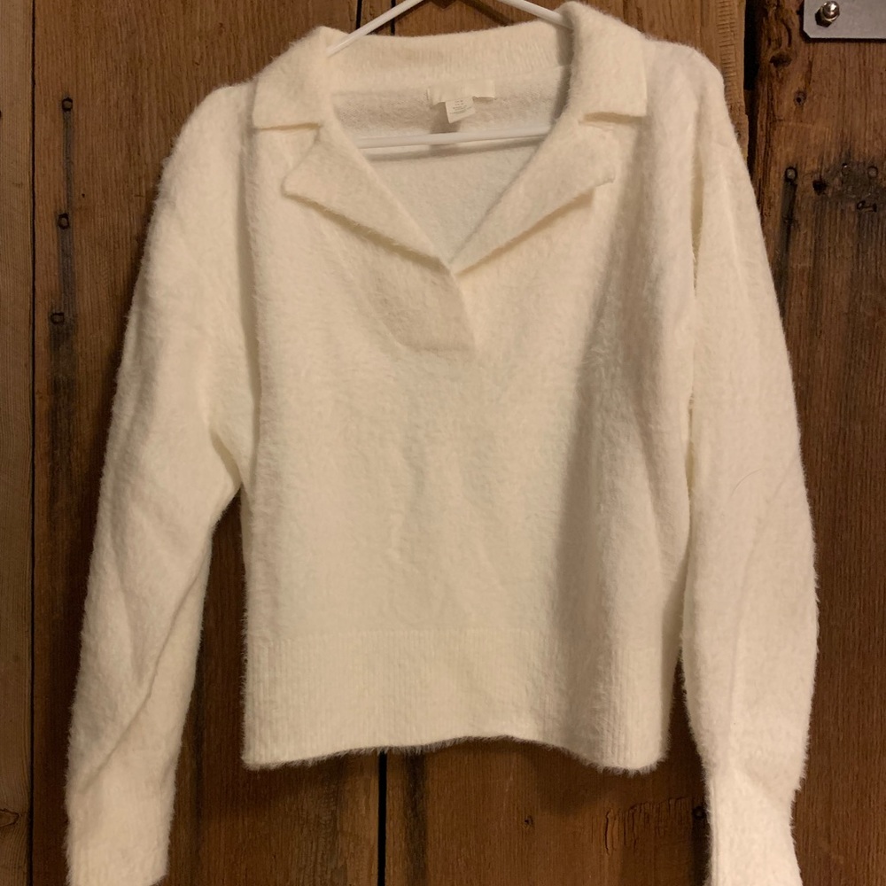 COLLARED H&M SWEATER